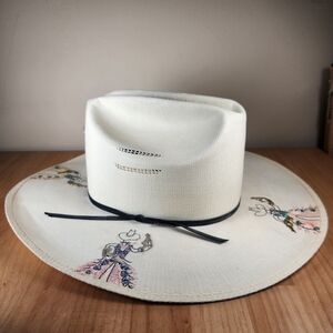 Elegant Cream Cowboy Hat with Embroidered Details